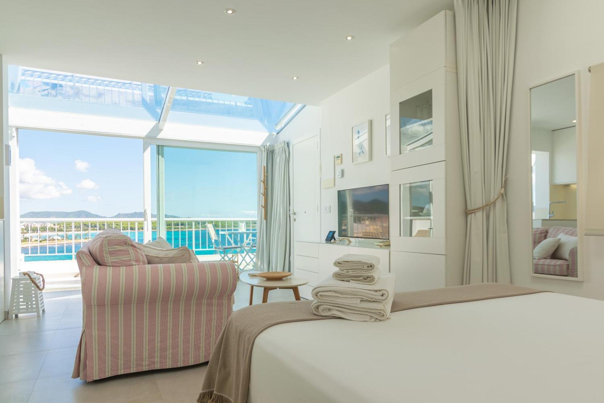 Marinamar Sea View Apartment S'Illot  Exterior photo
